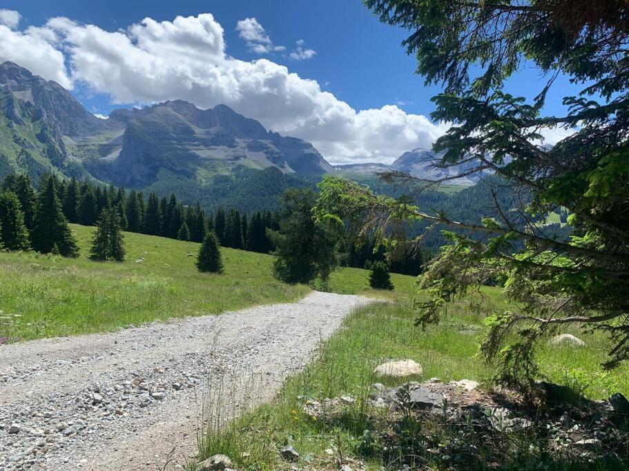 Sunny Two Room Apartment In Campo Carlo Magno Madonna di Campiglio Exterior photo